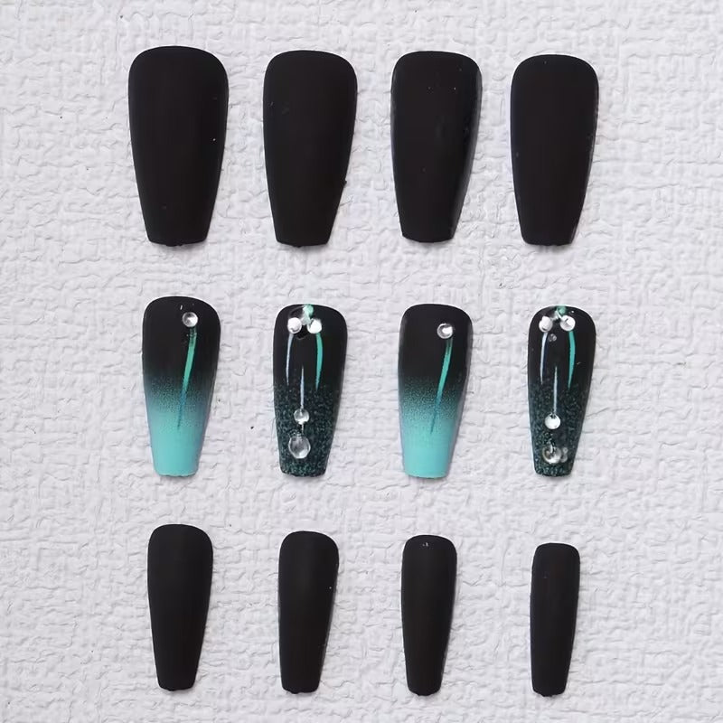 Autumn and Winter Blue-Black Gradient