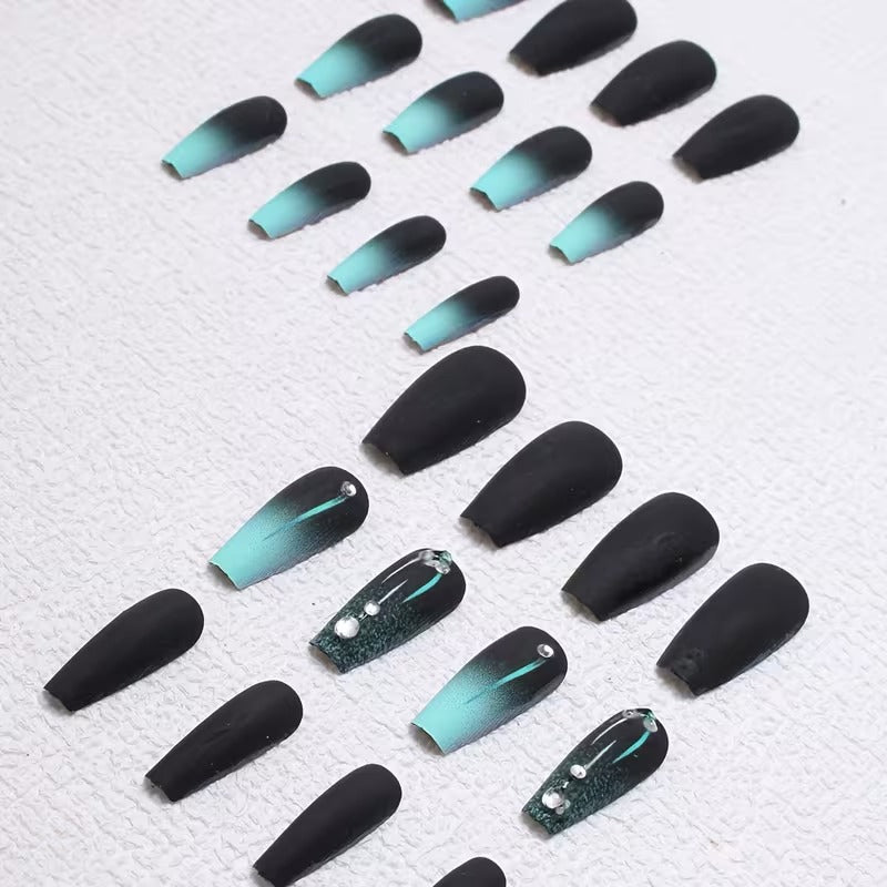 Autumn and Winter Blue-Black Gradient